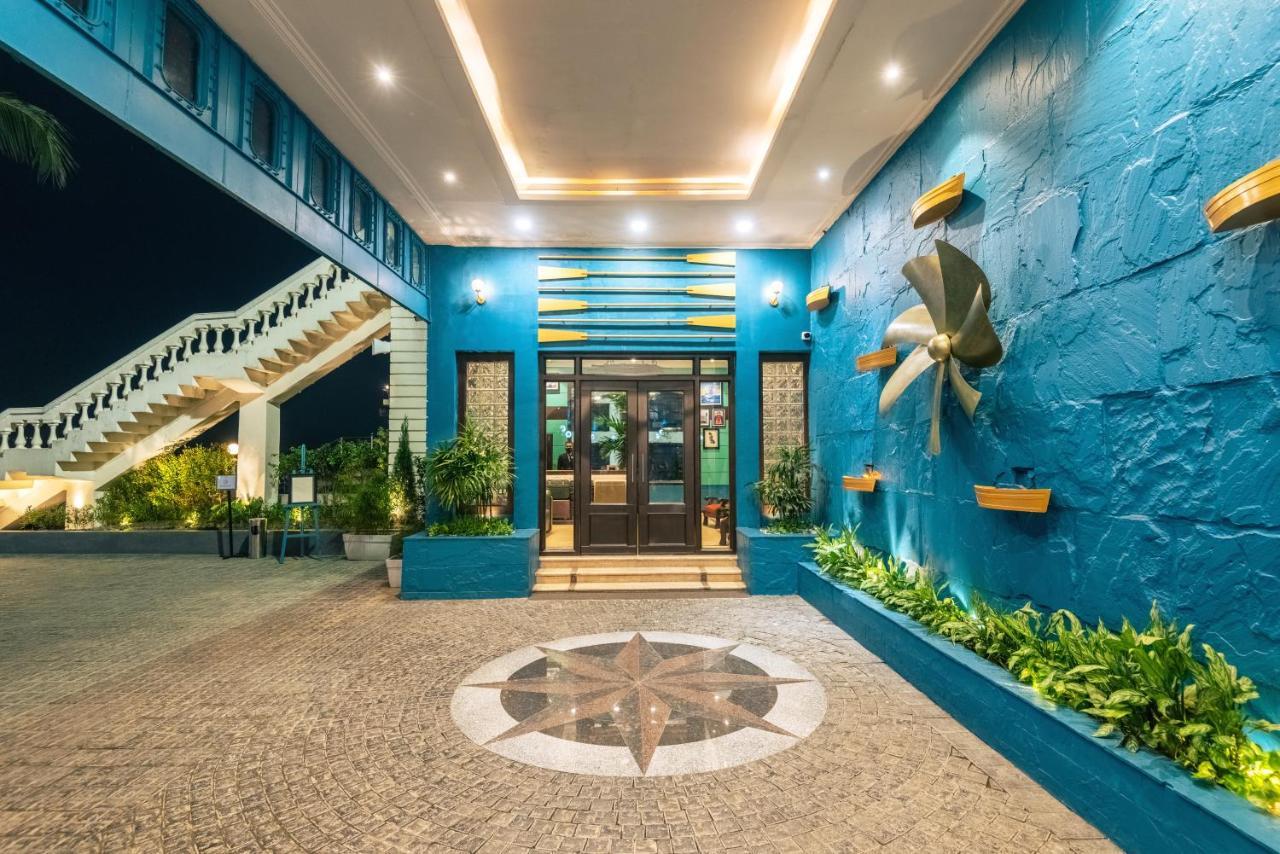 Polo Floatel होटल Kolkata