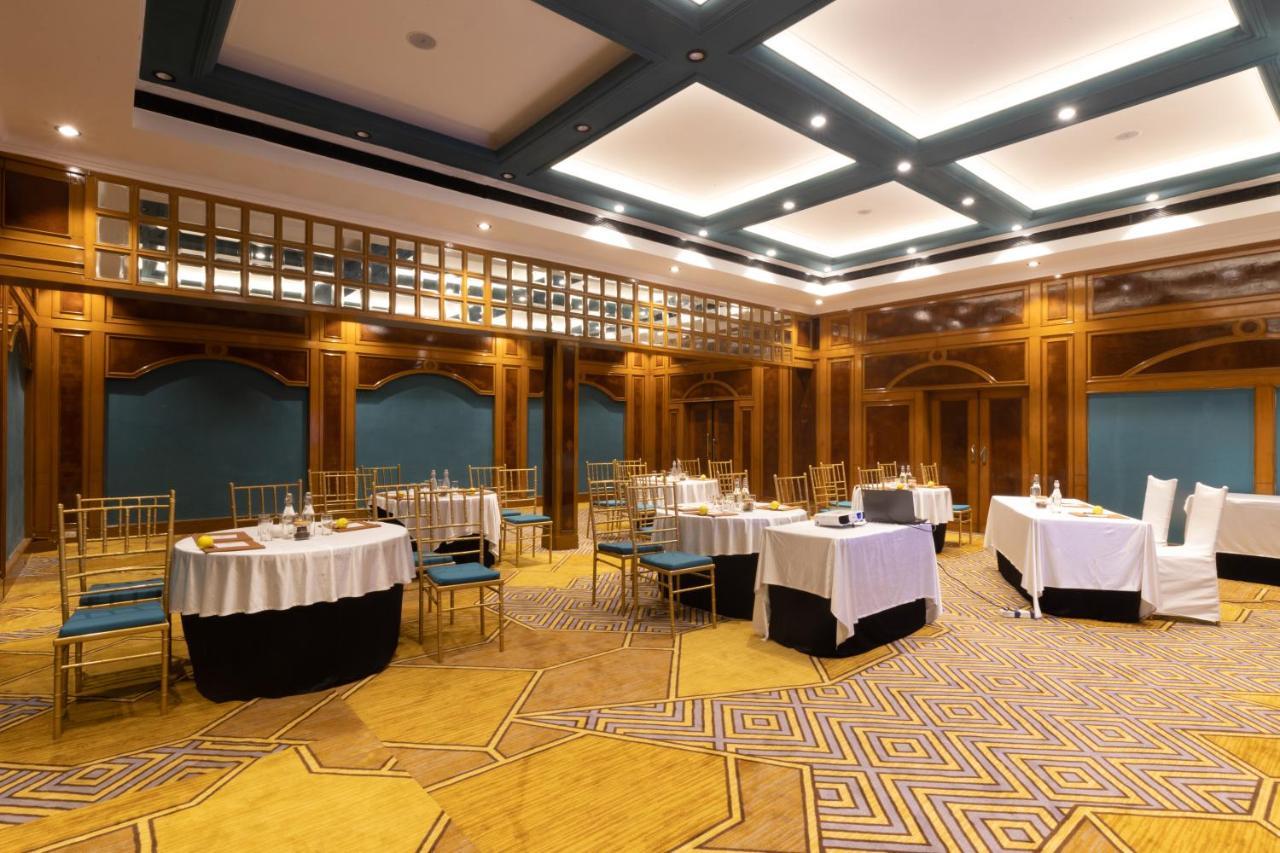 Polo Floatel 4* Kolkata