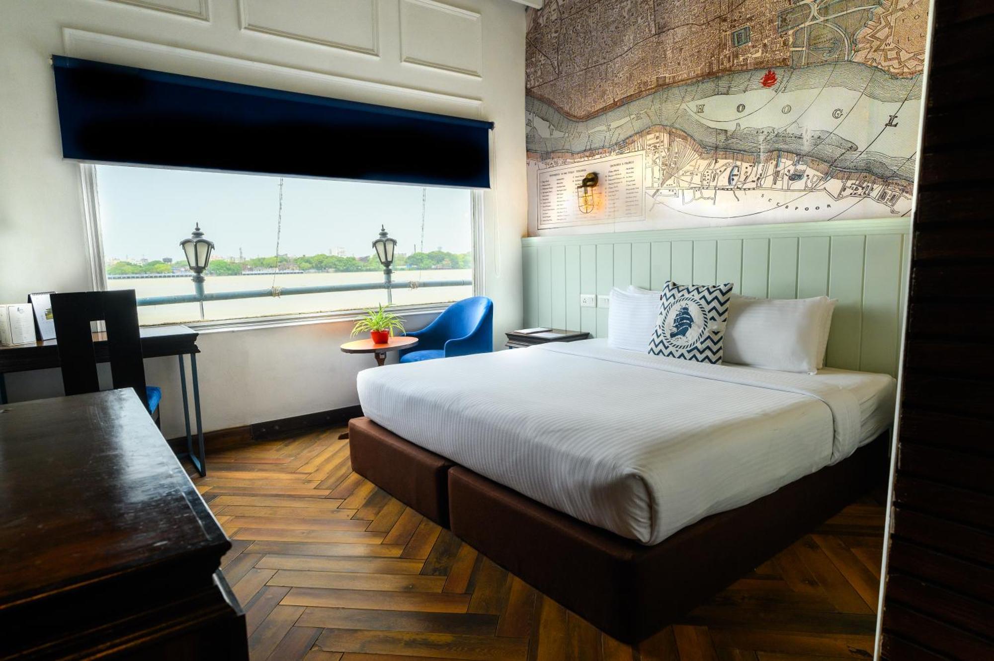 Polo Floatel 4* Kolkata